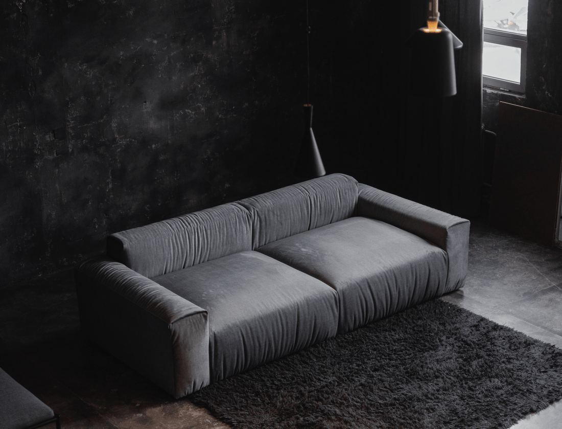 Minimalistisches graues modulares Sofa, gefertigt in Europa