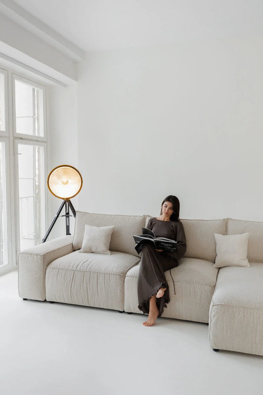 Grand canapé modulaire beige en L, convertible en lit, fabriqué en Europe