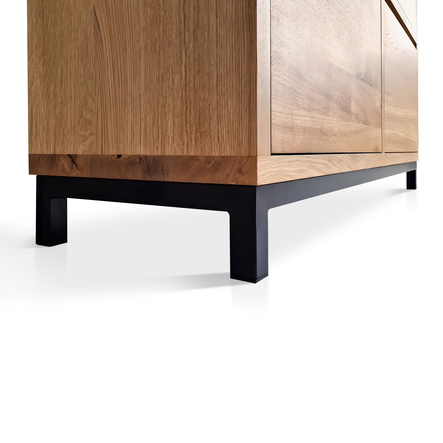 Noma Solid Wood Bedroom Dresser in Clear Oak