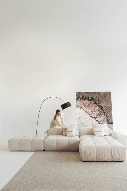Contemporary modular sofa with adjustable sections – versatile and luxurious.