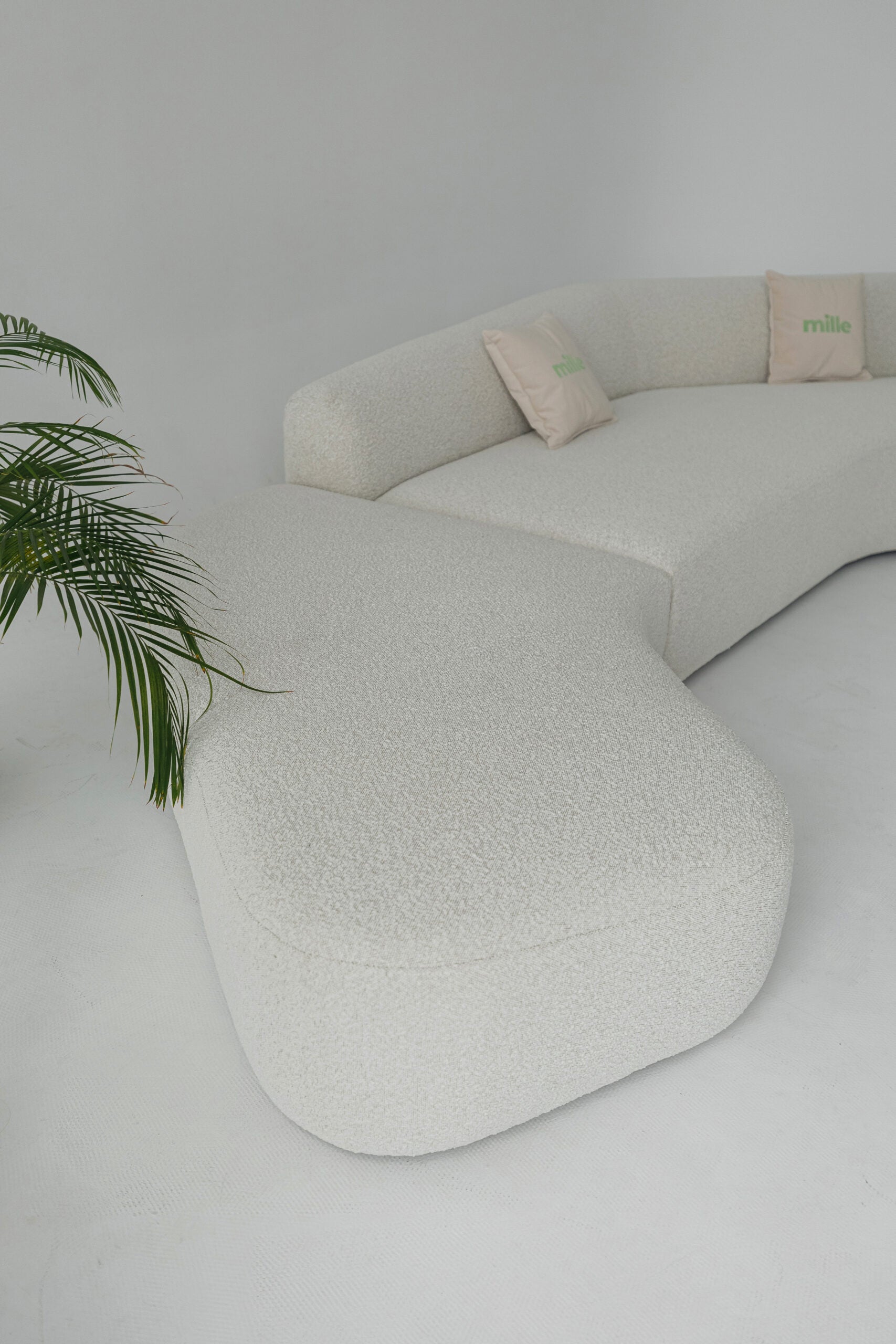 Elegant memory foam modular sofa with premium fabric – perfect for modern living rooms. 